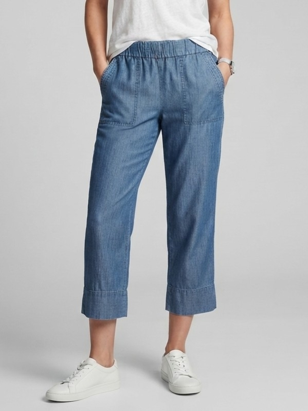 Talbots Light Blue Cropped Chambray Capris Size Med